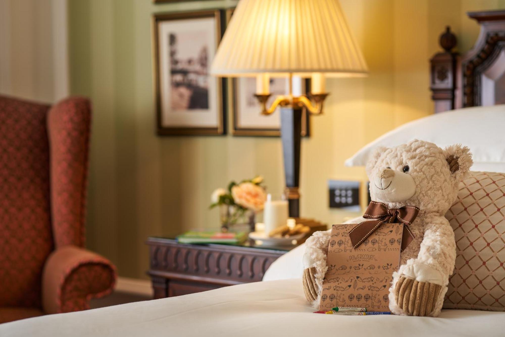 Powerscourt Hotel, Autograph Collection Enniskerry Kültér fotó Teddy Bear