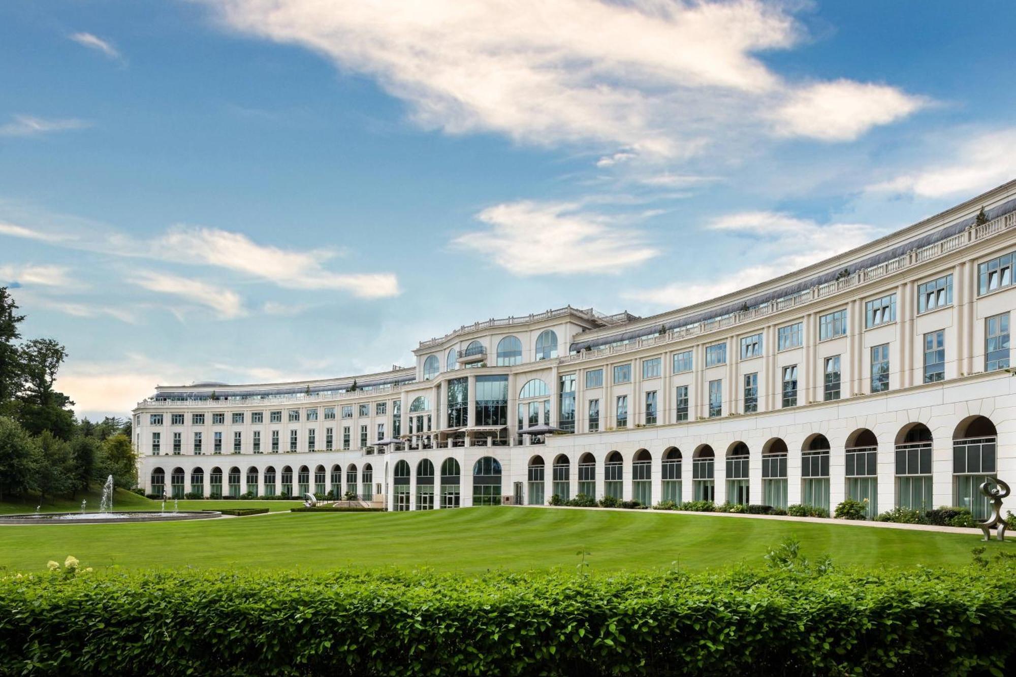 Powerscourt Hotel, Autograph Collection Enniskerry Kültér fotó The Royal Crescent