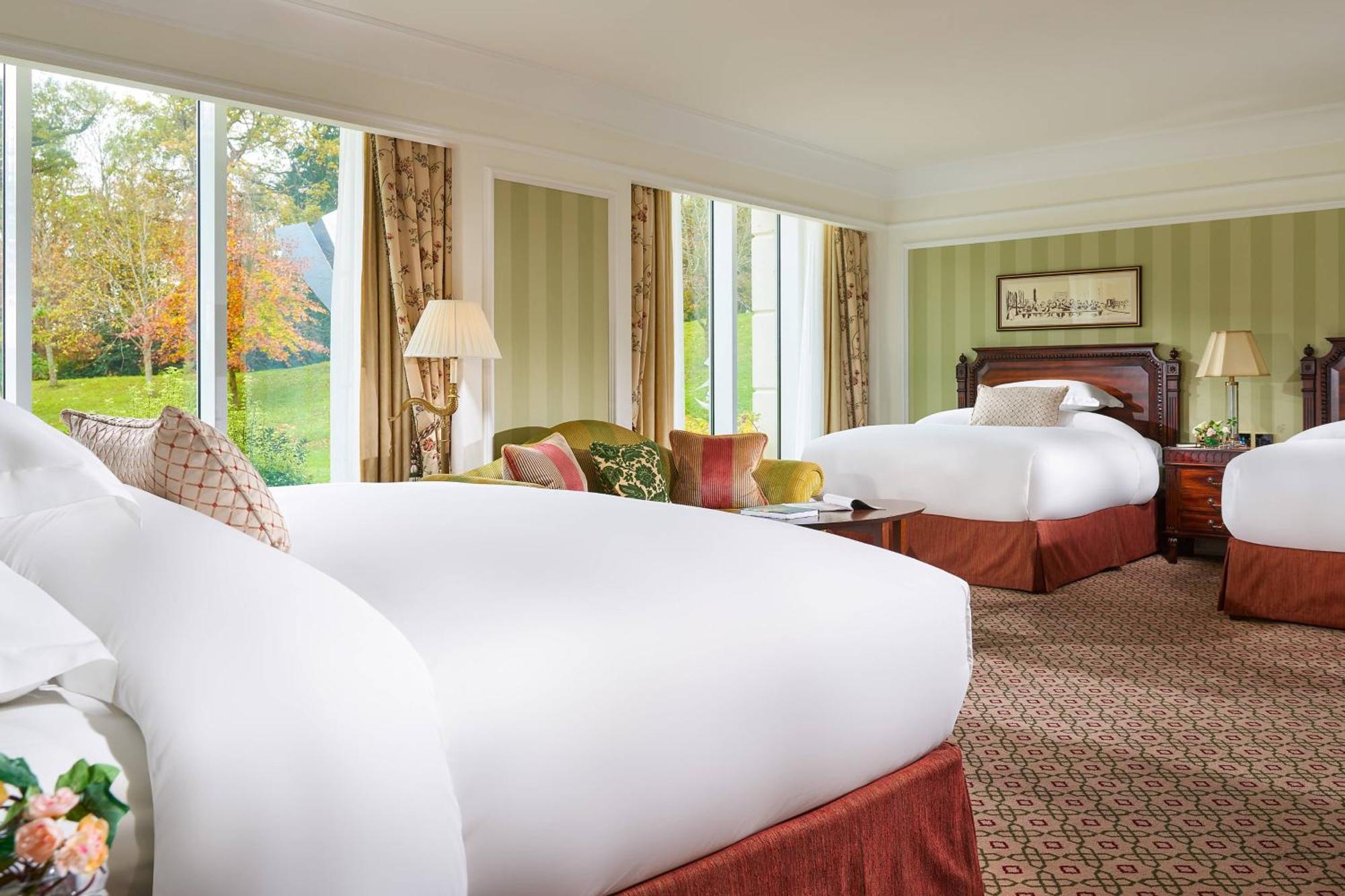 Powerscourt Hotel, Autograph Collection Enniskerry Kültér fotó A guest room at The Westin Boston Harbor